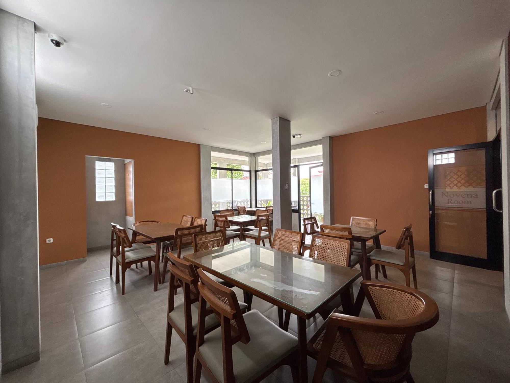 The Cluster Harris Bed & Breakfast Cimahi Eksteriør bilde